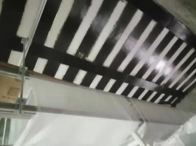 玉树电子政务内网机房碳纤维布加固